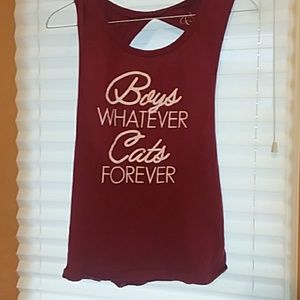 Juniors sleeveless thin top